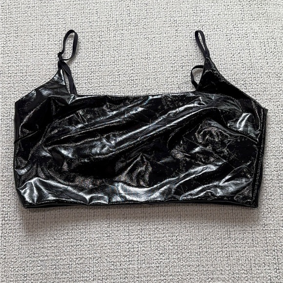 Black Sequin Crop Tank Top - Picture 4 of 6